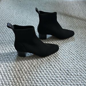 Everlane the glove boot booties Black